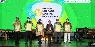 Akhir Tahun Pemkot Cirebon Borong Penghargaan