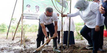 Kejar RTH, Pemkot Cirebon Tanam 5000 Pohon