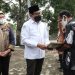 Mendes PDTT Ziarah ke Makam Pionir Transmigrasi Indramayu