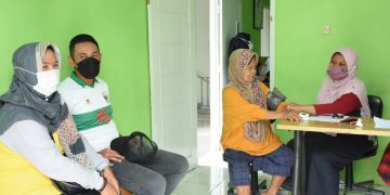 Wabup Monitoring Vaksinasi di Desa Nanggela