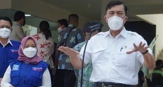 Pemerintah Batal Terapkan PPKM Level 3 Seluruh Indonesia Saat Nataru