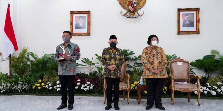 Pertamina Patra Niaga Regional Jawa Bagian Barat Raih 2 Emas Penghargaan PROPER 2021