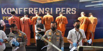 Polresta Cirebon Bekuk Tiga Anggota Geng Motor