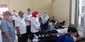 Heviyana Disambut Hangat Alumni SMKN 1 Lemahabang