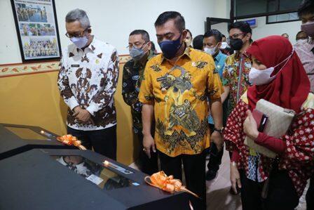 Pajak Daerah Kota Cirebon Tahun 2022 Ditargetkan Rp196 Miliar