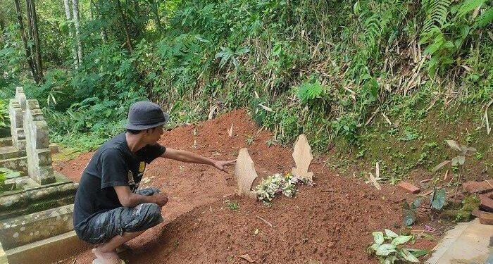 Bocah 7 Tahun Korban Kecelakaan Maut di Ciamis Dimakamkan Samping Makam Sang Nenek 