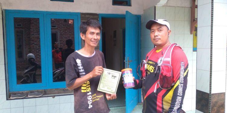 Alumni SMPN 1 Sumber Adakan Celengan Peduli Anak Yatim