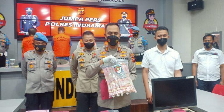 Polres Indramayu Tangkap 4 Tersangka Korupsi Dana Covid-19