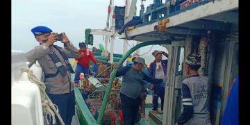 KM Putra Nusantara Ditemukan Semua ABK Selamat