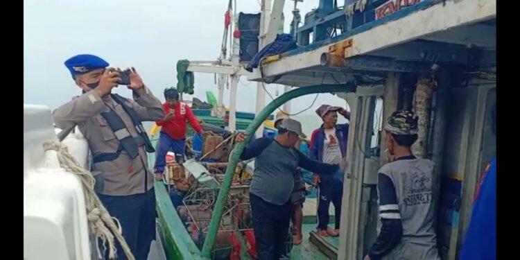 KM Putra Nusantara Ditemukan Semua ABK Selamat