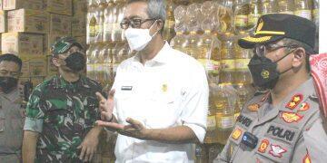 TPID Kota Cirebon Sidak Minyak Goreng