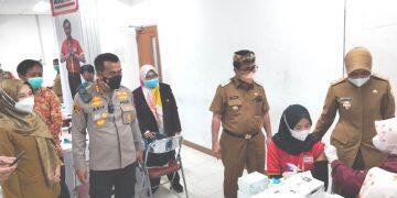 Vaksinasi di Kabupaten Cirebon Sudah Capai Target