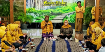 Yakin Raih 3 Kursi, Een Optimis Maju E-2