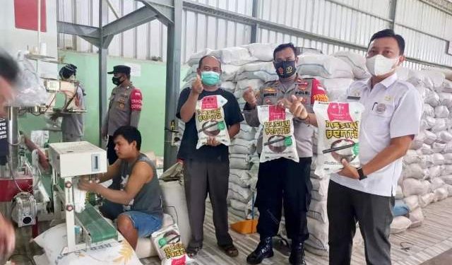 Komoditi Beras Kedokanbunder Tembus Pasar Internasional