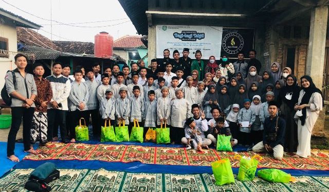 IKMI Santuni Anak Yatim Desa Mundakjaya