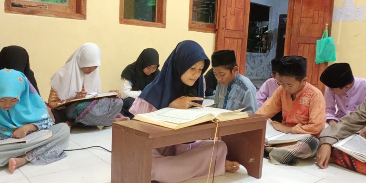 Lestarikan Tradisi “Tadarusan” di Bulan Ramadan