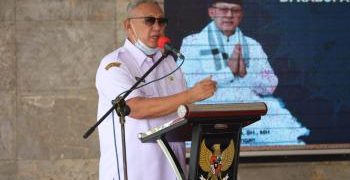 Dihadiri Bupati Acep, LKSS Kuningan Serahkan Santunan Anak Yatim Piatu dan Paket Sembako