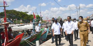 Nelayan Keluhkan Kelangkaan Solar ke Presiden dan Gubernur