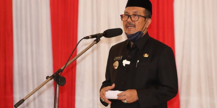 Lantik Ratusan Pegawai, Bupati Ingatkan Ini