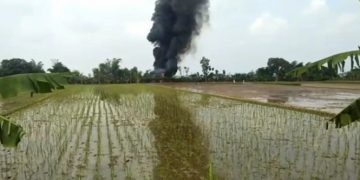 Pipa Pertamina di Cikedung Terbakar