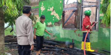 Dua Gedung SDN 1 Sumber Lor Terbakar