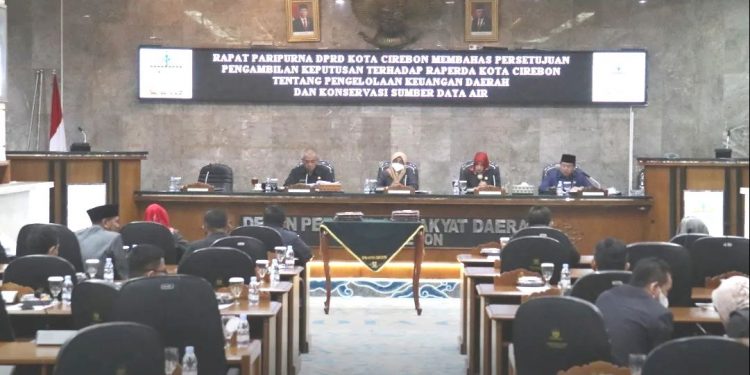 DPRD Kota Cirebon Setujui Dua Raperda Jadi Perda, Atur Pengelolaan Keuangan dan Konservasi SDA