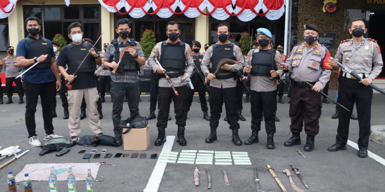 Polresta Cirebon Bekuk Puluhan Anggota Ormas
