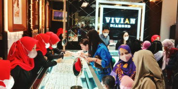 Vivian Diamond Buka Store di CSB, Hadirkan Koleksi Berlian dan Emas Berkualitas Premium