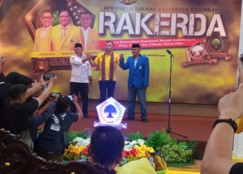 Dua Mantan Kader Golkar Jadi Ketum PPP dan PAN Sepakat Koalisi dengan Partai Golkar
