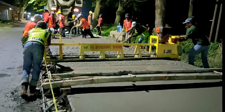 Jalan Pabuaran-Sindanglaut Akhirnya Diperbaiki