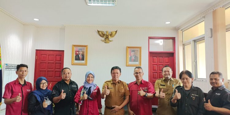 Koran Fajar Cirebon Kunjungi Sekda Kabupaten Cirebon