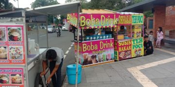 Pelaku UKM Majalengka Bersiap Sesuaikan Harga