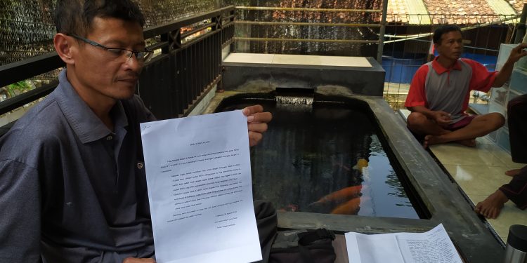 Ketahuan Nikah Siri, Kades Cibinuang Dituntut Mundur Warganya