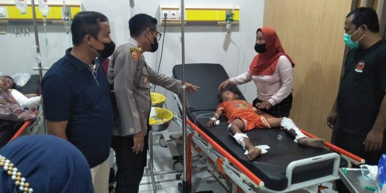 Bawa Kembang Api di Motor Meledak, Ibu dan Anak Terluka