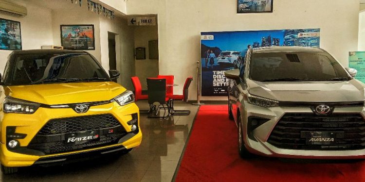 Beli dan Servis Mobil di Akhir Tahun, Berhadiah Liburan Wisata
