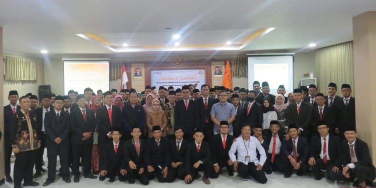 78 Anggota Panwascam se-Majalengka Resmi Dilantik