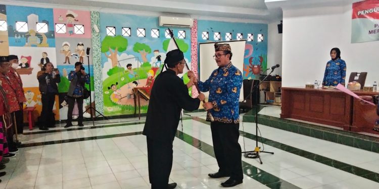 Bupati Imron Kukuhkan Pengurus FPK Kabupaten Cirebon