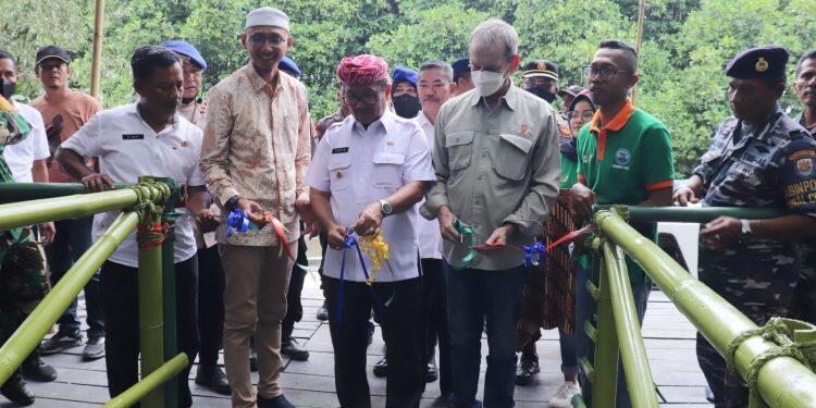 Bupati Cirebon Resmikan Wisata Ekowisata Mangrove