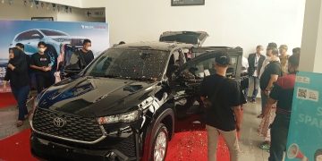 Beli Kredit Innova Zenix di Rejeki Toyota, Bunga Mulai 2,17 Persen dan Dapat Cashback Rp1,7 Jutaan