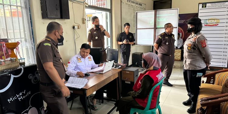 Kasir Pegadaian Cilimus Ditahan Kejari