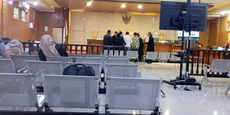 Erdi Heran JPU Tidak Menghadirkan Walikota Sebagai Saksi