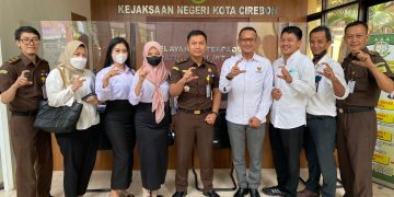 Komisi Informasi Kota Cirebon Visitasi ke Kejari Kota Cirebon