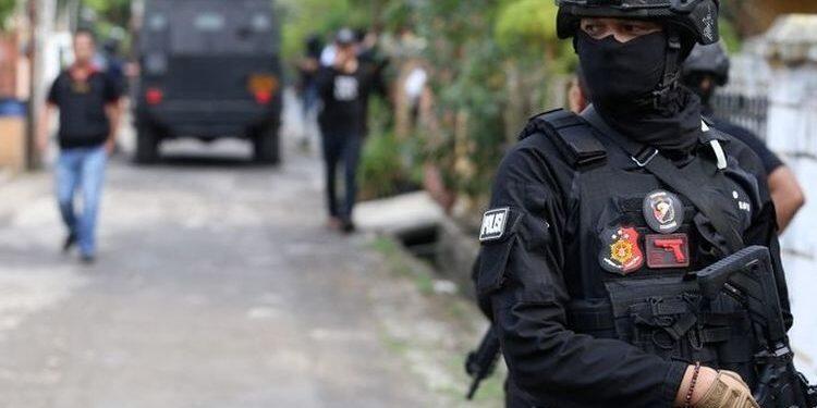 Penjual Kerupuk Ditangkap Densus 88