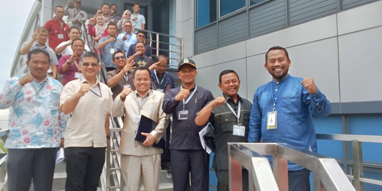 Tim Pansus DPRD Kabupaten Majalengka Datangi PT Shoetown Ligung Indonesia