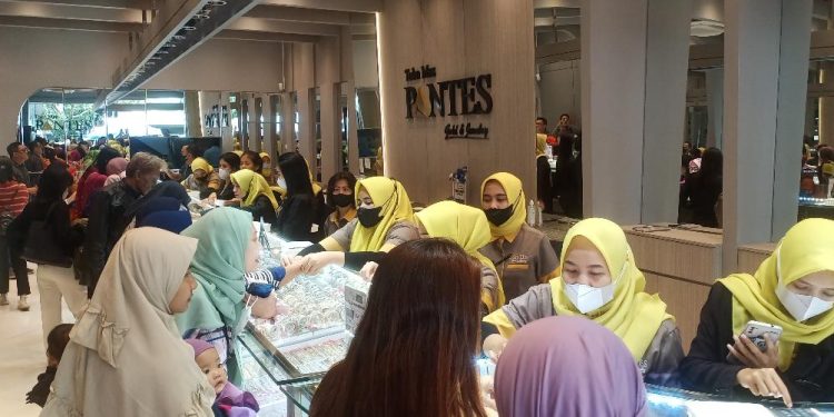 Toko Mas Pantes Buka Store ke-13 di Karanggetas