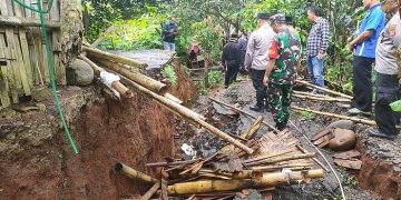 Permukiman Warga di Desa Bantarujeg Diterjang Bencana Pergerakan Tanah