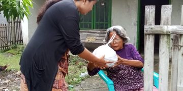 PKK Jatiseeng Kidul Gelar Bubos