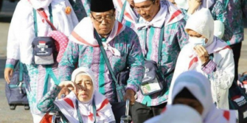 Tahun Ini Calon Jemaah Haji Lansia Menumpuk