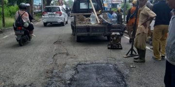 DPUTR Gelar Perbaikan Jalan Protokol Berlubang