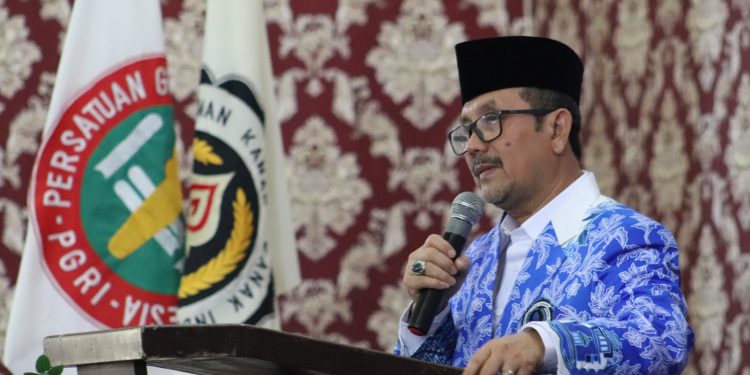 Peringati Hari Jadi IGTKI, Bupati Imron Minta Guru TK Lakukan Inovasi